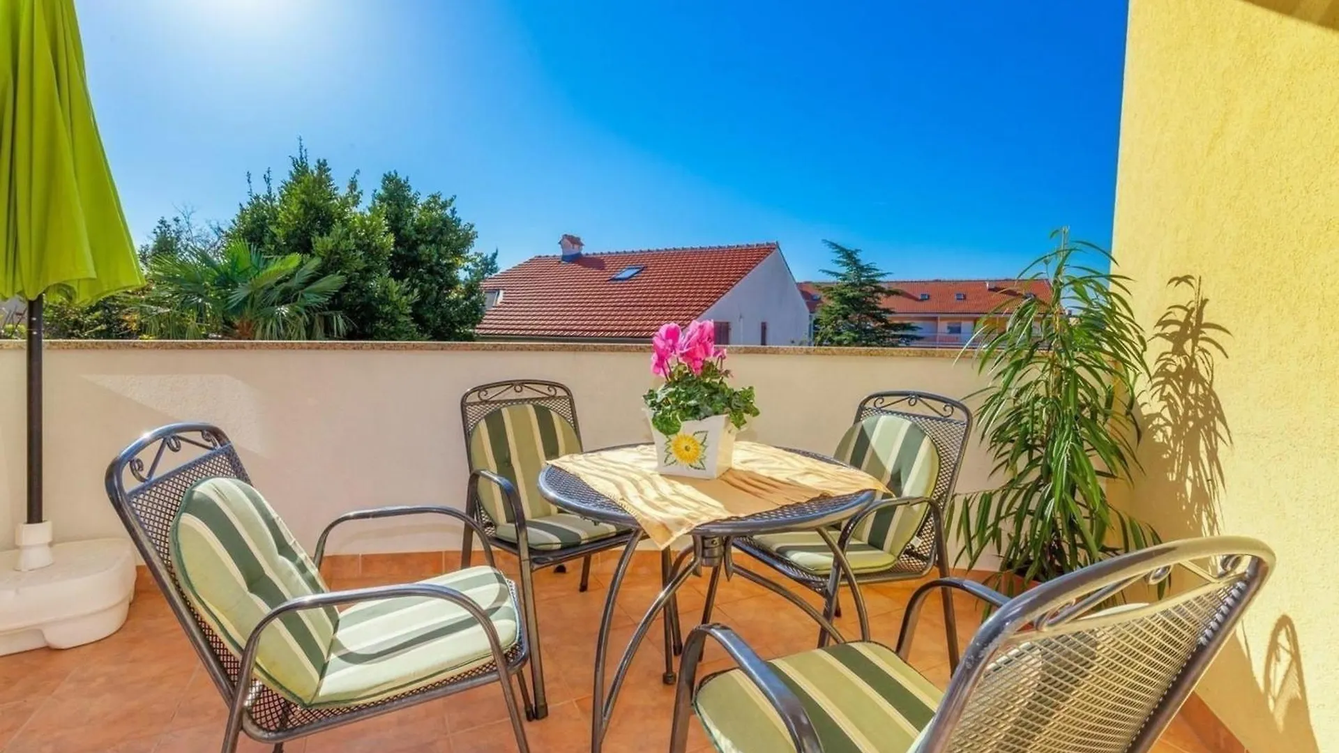 Appartement Mit Balkon Und Meerblick Crikvenica Apartment