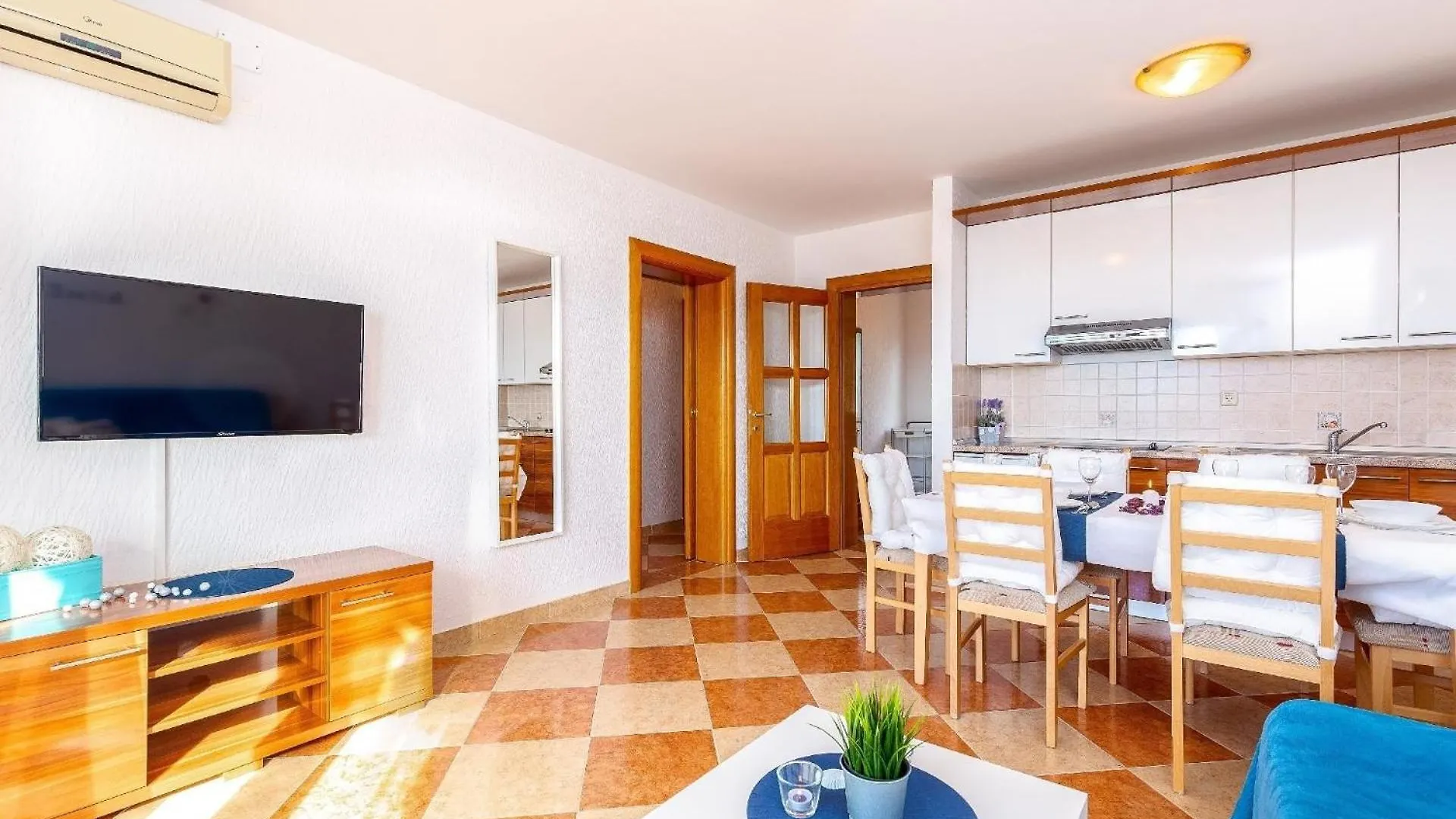 Apartment Appartement Mit Balkon Und Meerblick Crikvenica