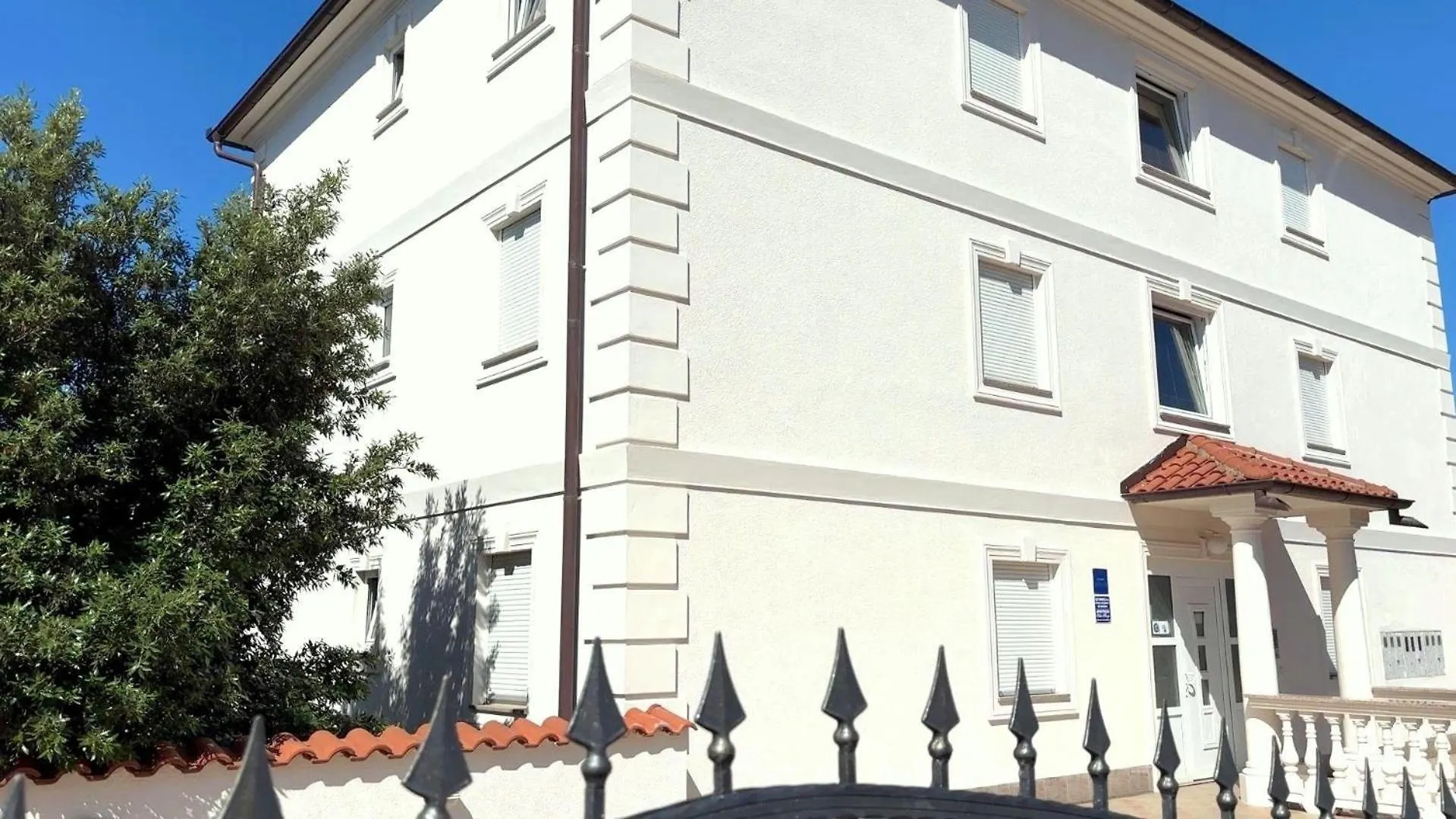 Apartment Appartement Mit Balkon Und Meerblick Crikvenica